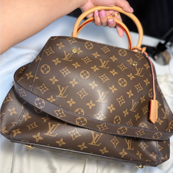 Louis Vuitton Brown Montaigne MM Monogram Handbag - Picture 6 of 6